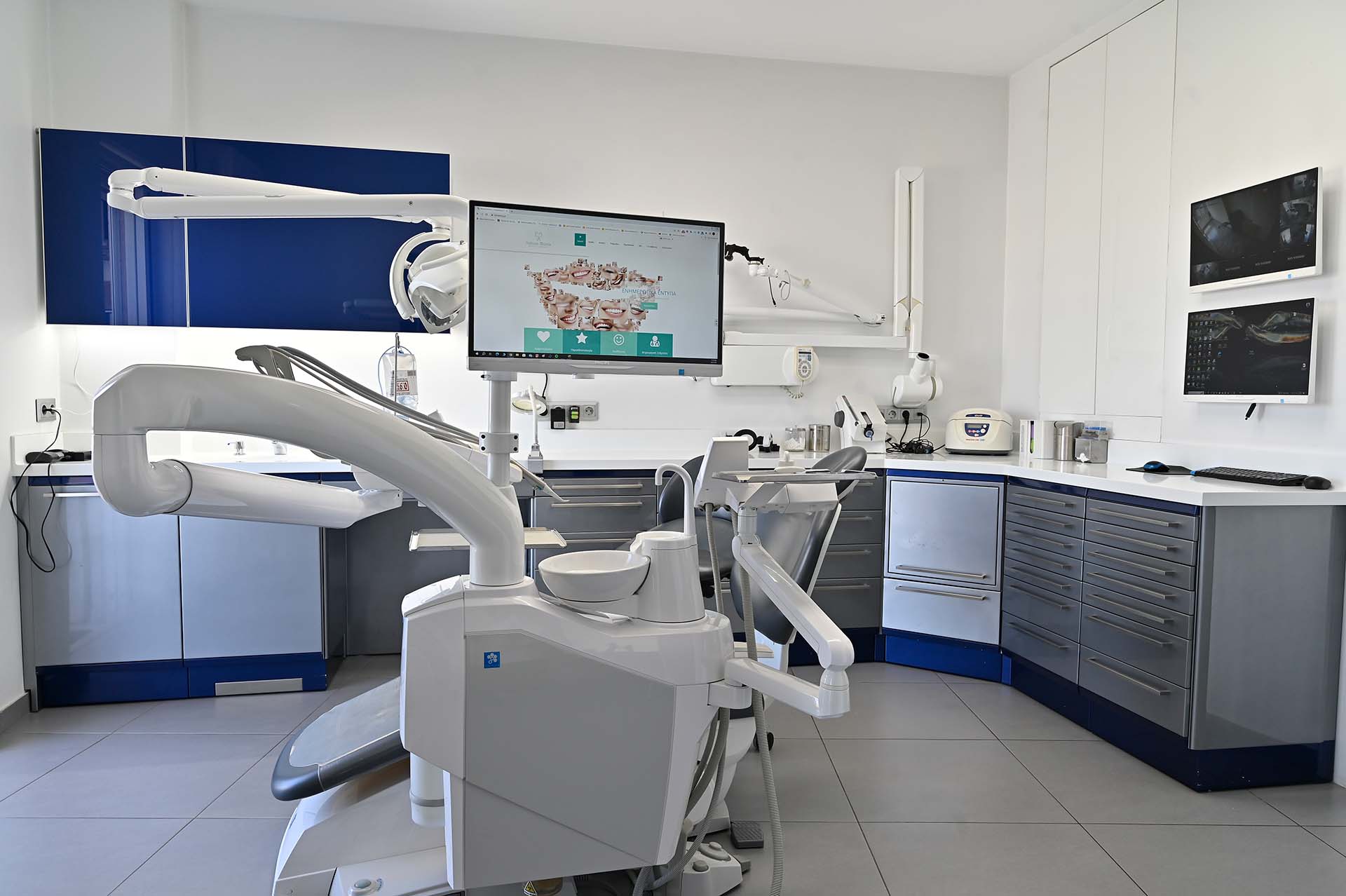 Φώτης Λατίνος Ιατρείο